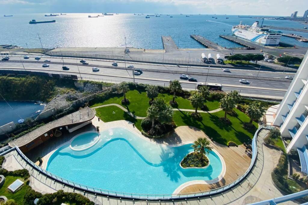 Luxury 2 Room Suite Apartment With Seaview In Center Istambul Extérieur photo