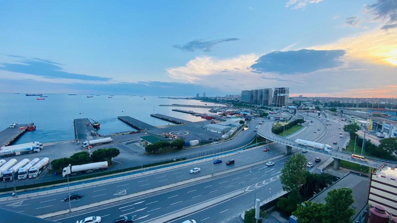 Luxury 2 Room Suite Apartment With Seaview In Center Istambul Extérieur photo